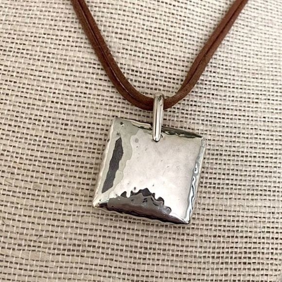 SILPADA Sterling Silver Square Hammered Puffed Pendant On Leather Necklace - Picture 1 of 9